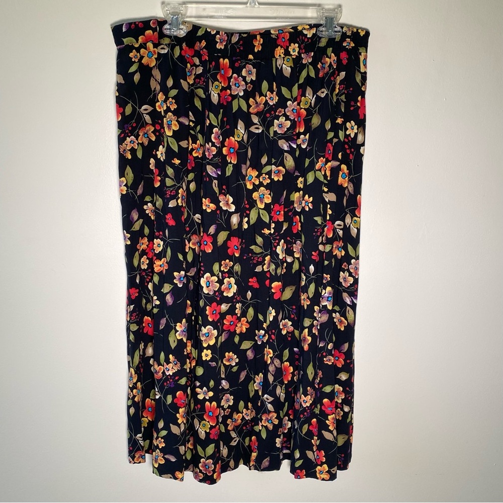 90s Sag Harbor Size XL  Dark Floral Midi Elastic Button Down Skirt